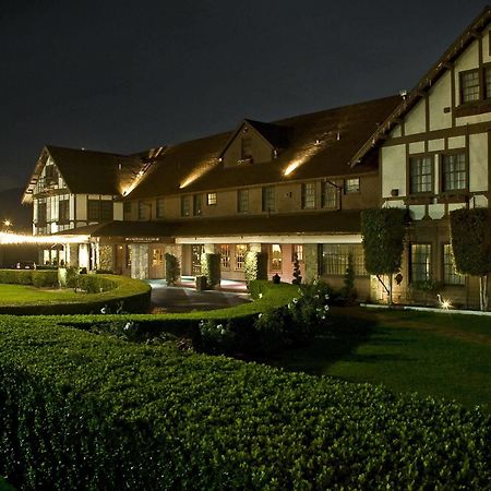 Glen Tavern Inn Санта Паула Екстериор снимка